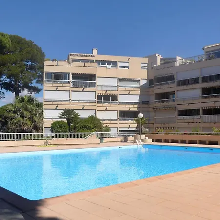 شقة Le Zodiaque Ii-4 By Interhome *